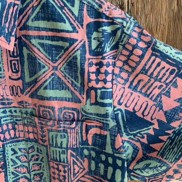 Bishop Street Hawaii Aloha Shirt - Pullover - Large - Picture 9 of 14